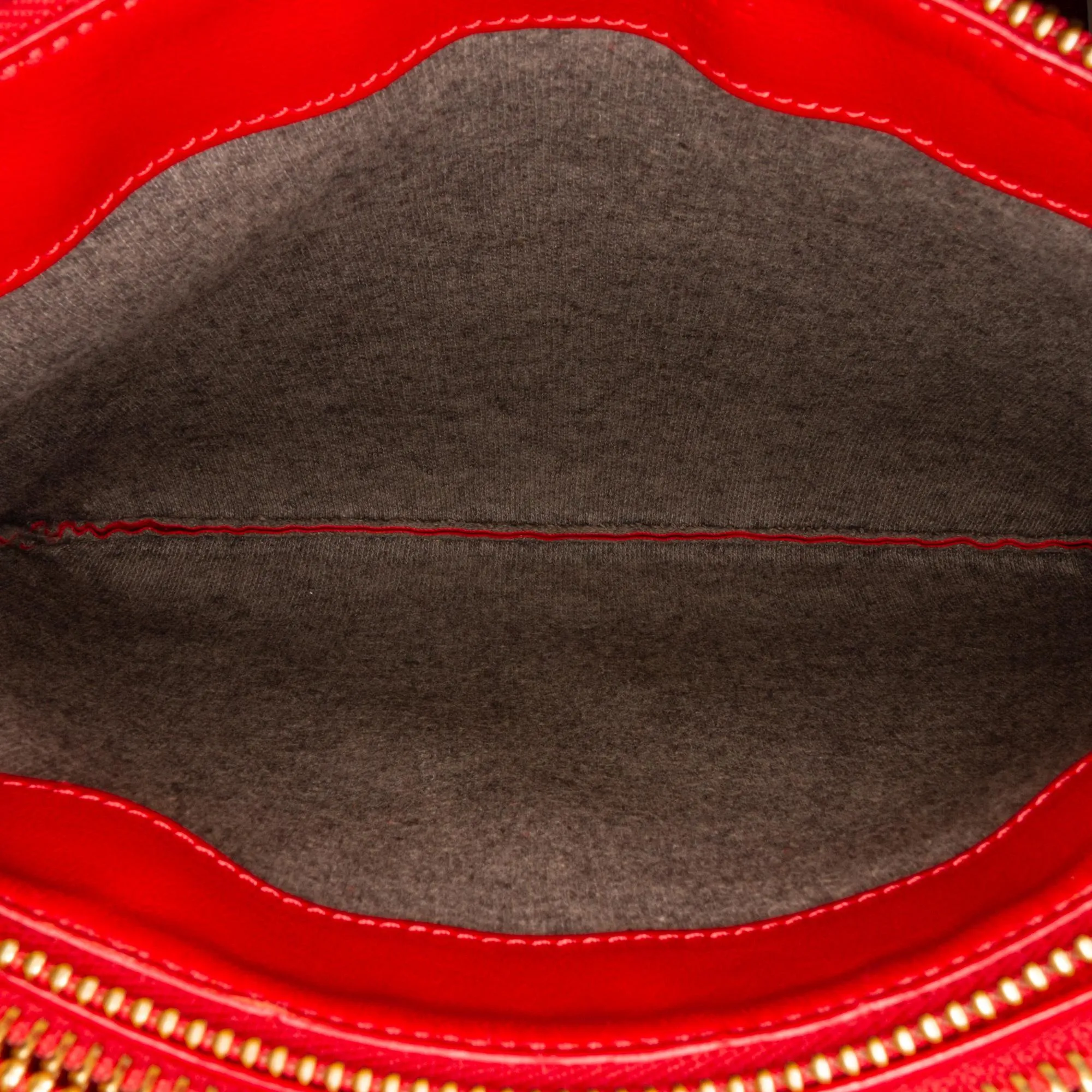Celine Large Trio Crossbody Bag (SHG-xSW9Nu)