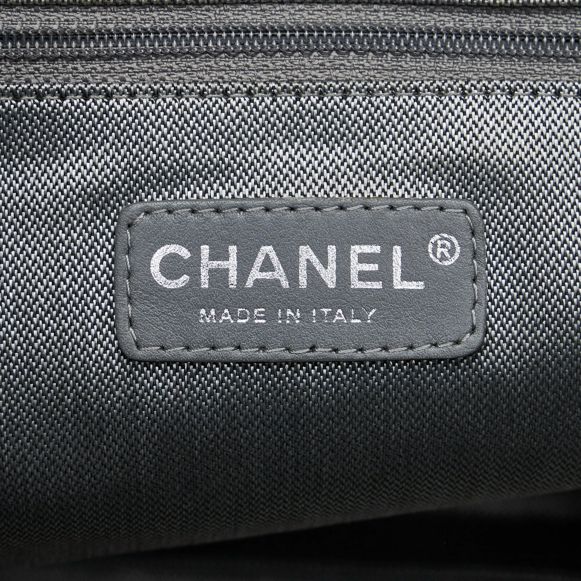 CHANEL CC Mademoiselle Ligne Tote Tote Bag