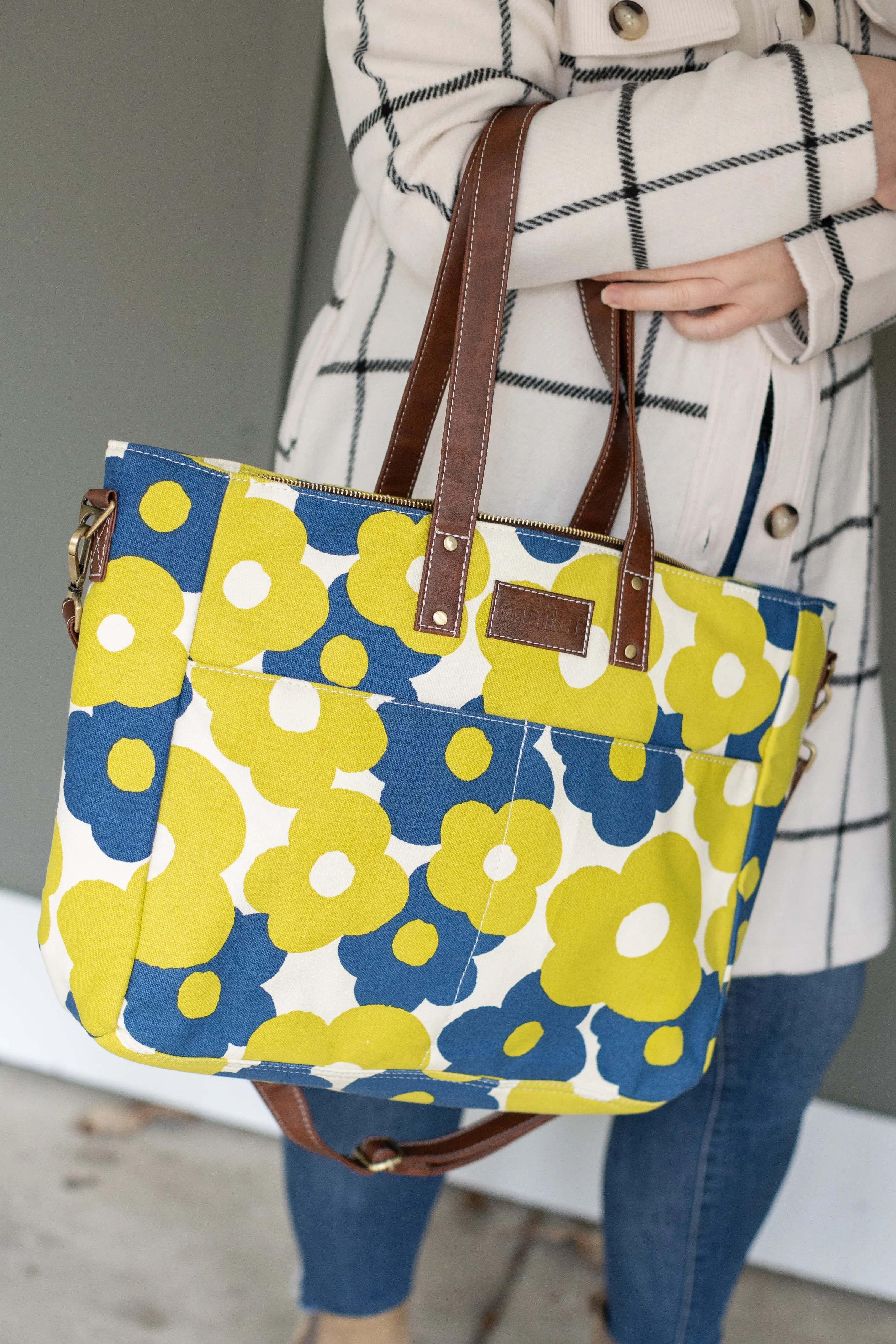 Essential Tote - Hana
