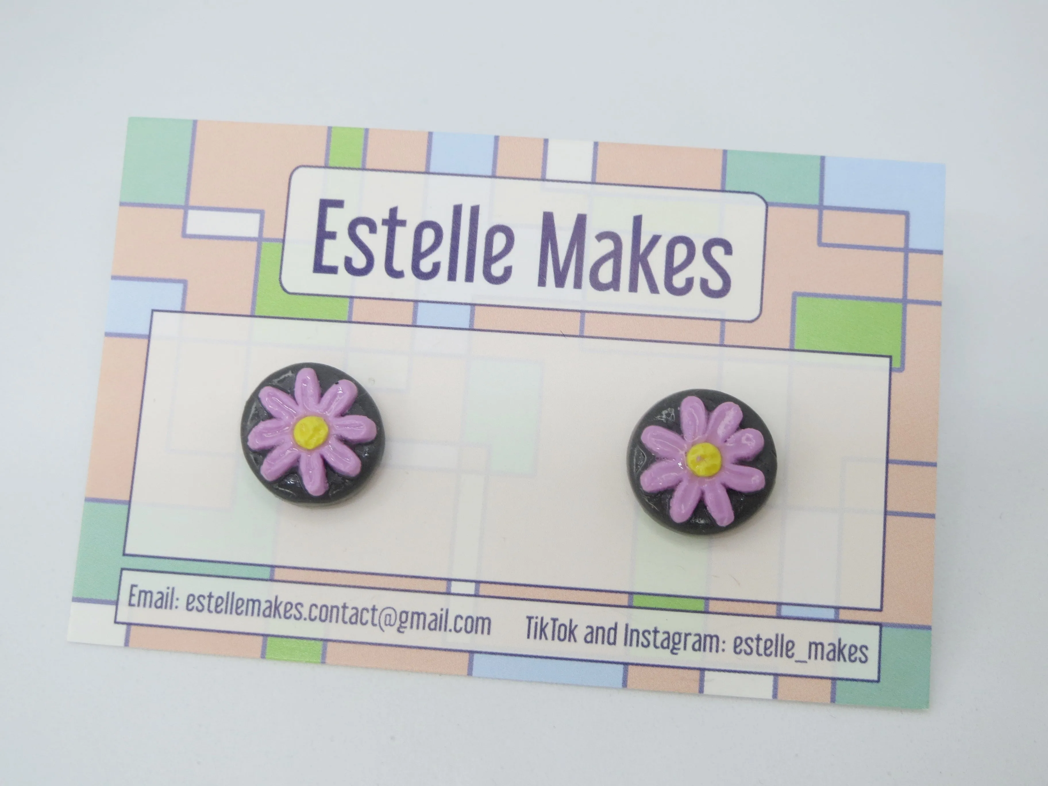 Flower studs