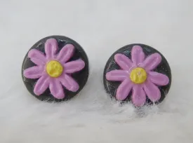 Flower studs