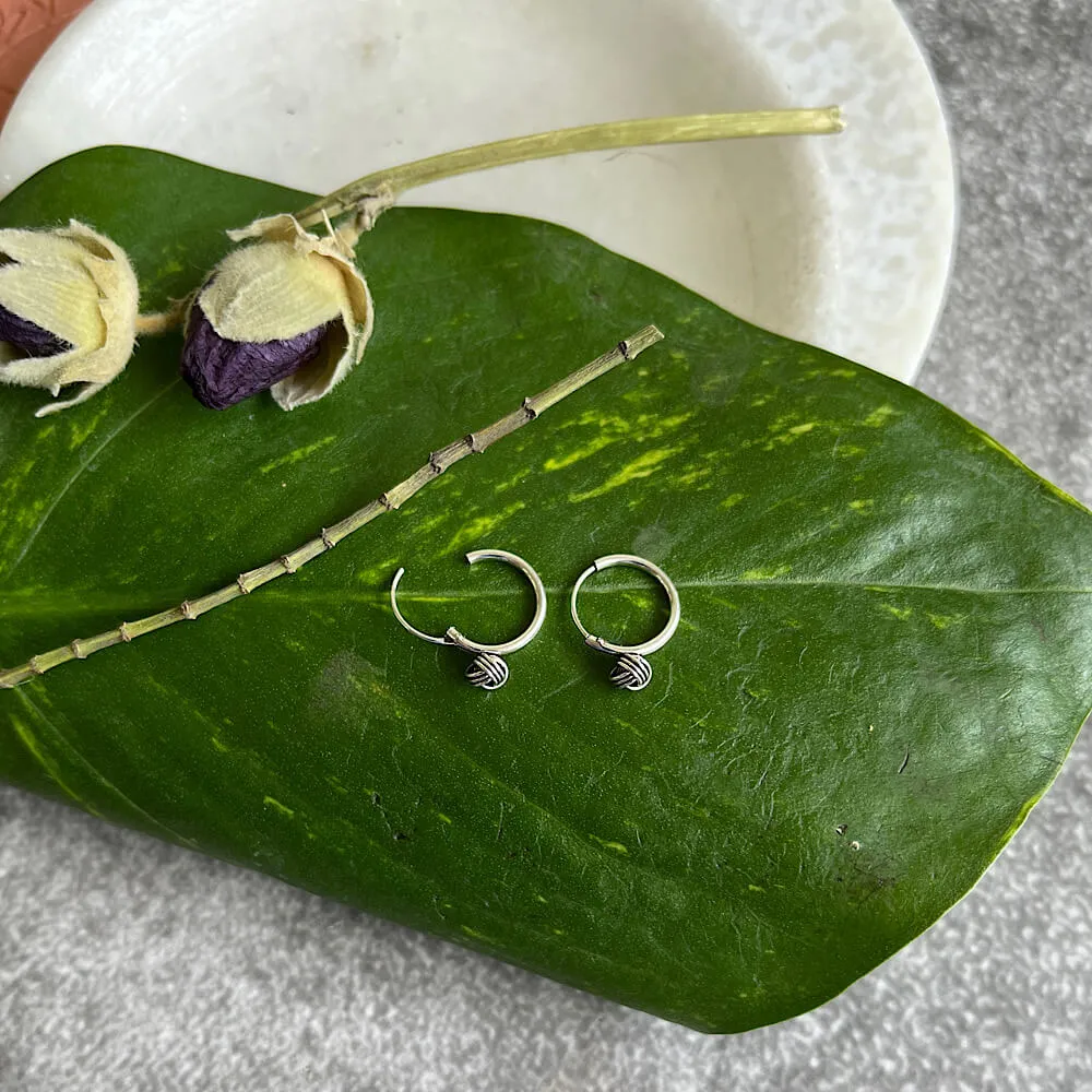 Knot Helix Rings