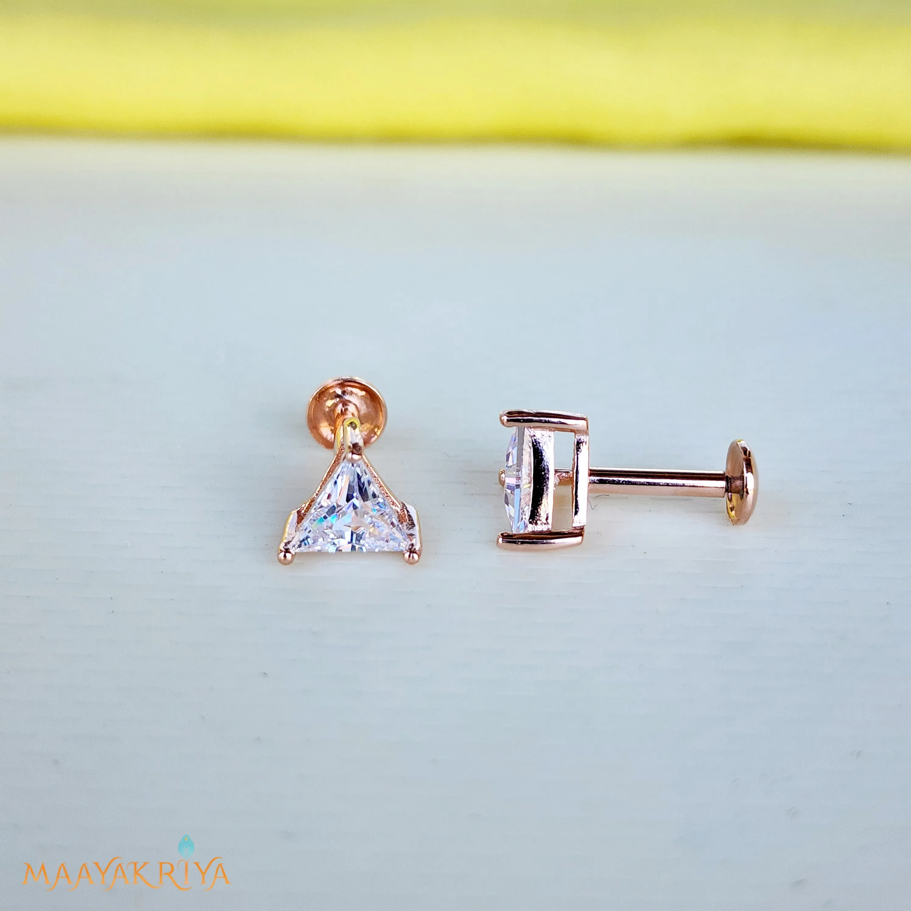 Triangle Rosegold Earrings size 2